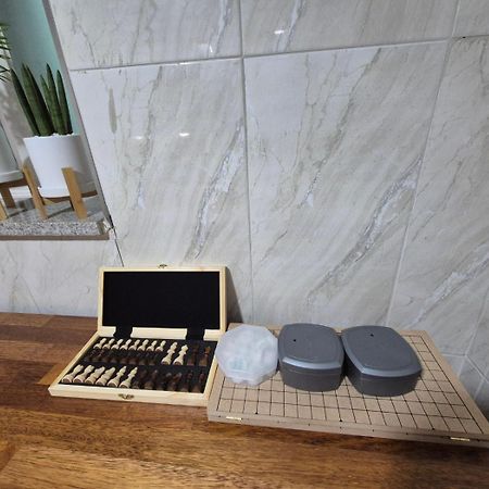 Joyful Stay Seoul Bagian luar foto