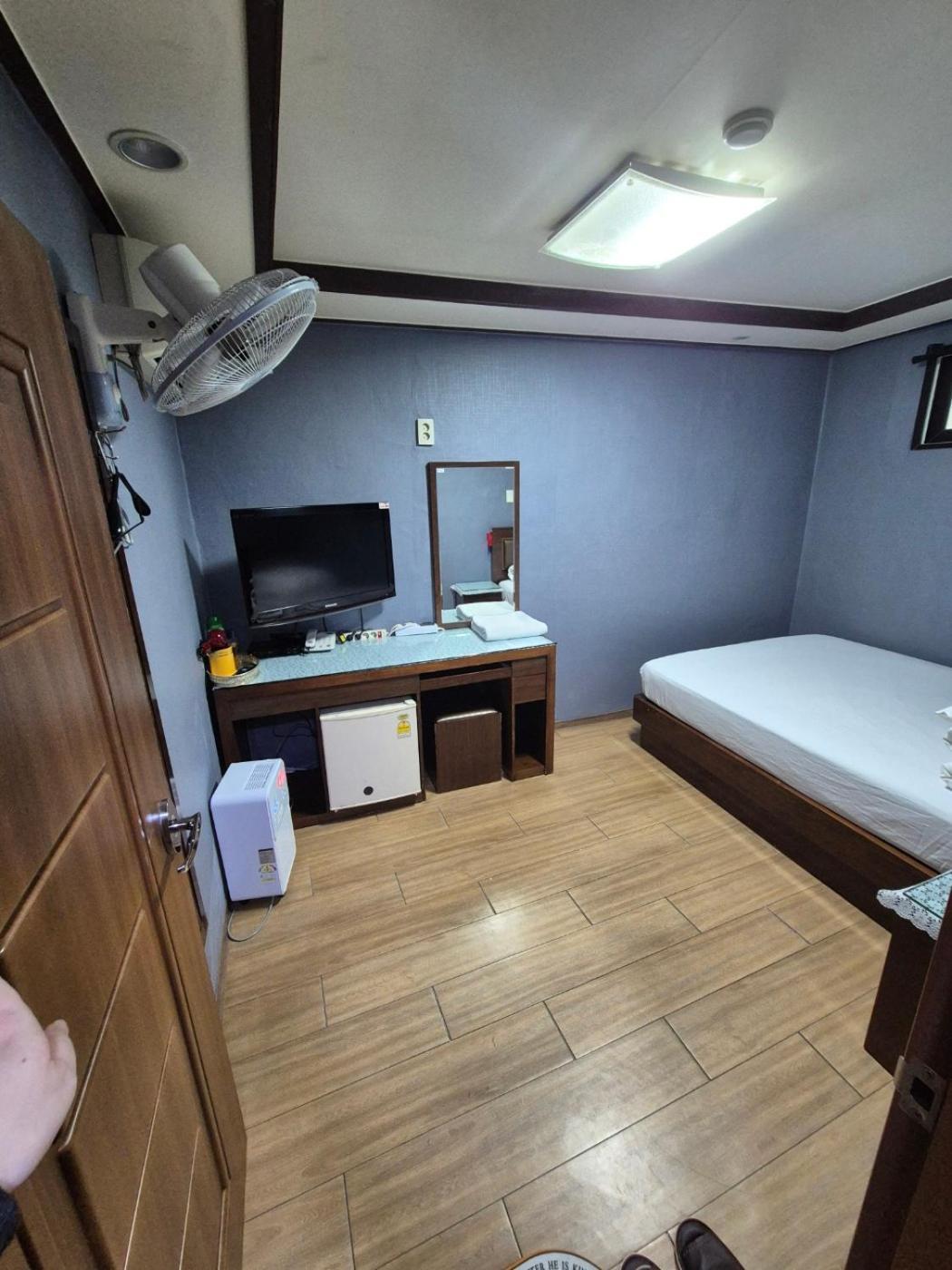 Joyful Stay Seoul Bagian luar foto